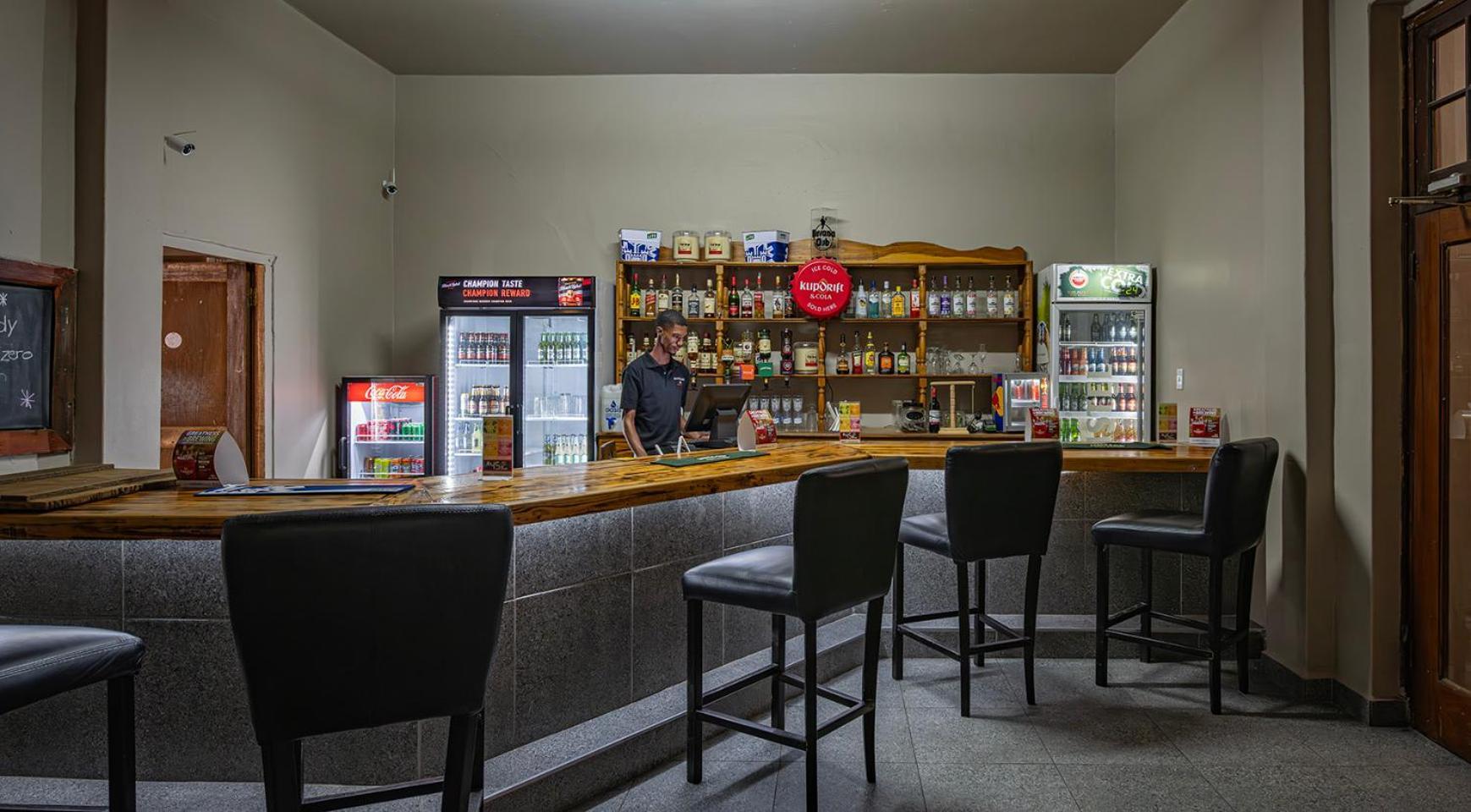 Calvinia Hotel Eksteriør billede